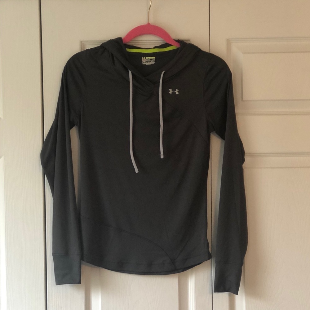 Under Armour heatgear long sleeve top